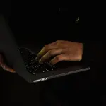 Truffe online e rischi digitali: come si stanno evolvendo le minacce della rete